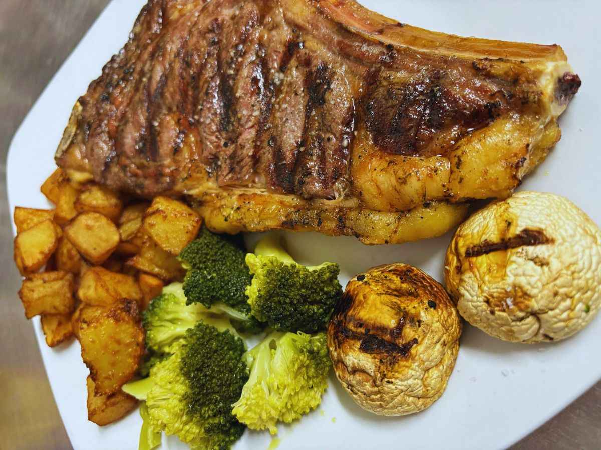 Carne a la brasa en Restaurante Balmar Miami Playa